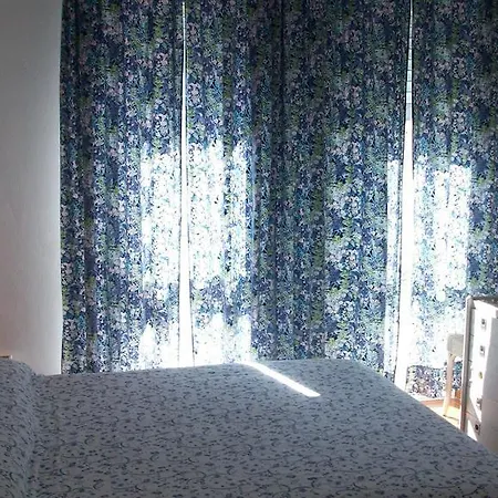 Hotel The 2*